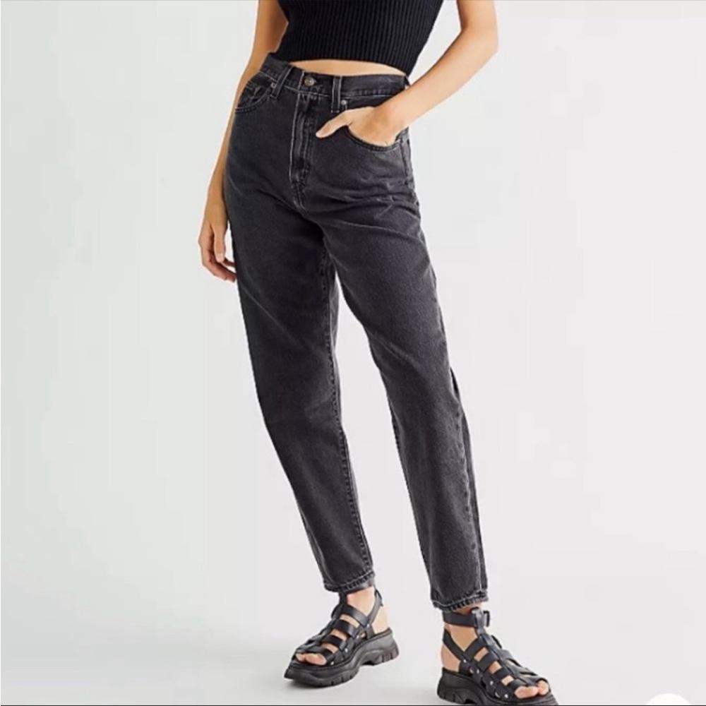 Levi’s‎ High Rise Taper Jeans Size 30 Black Wash Women’s Stretch New